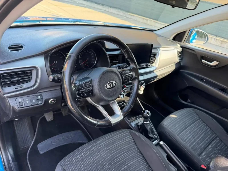 Kia Stonic 1.2 Gpl - NEOPATENTATI - 12 MESI DI GARANZIA - — foto 7