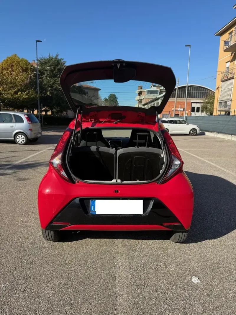 Toyota Aygo II 2018 5p 1.0 - NEOPATENTATI - 12 MESI DI GARANZIA - — foto 5