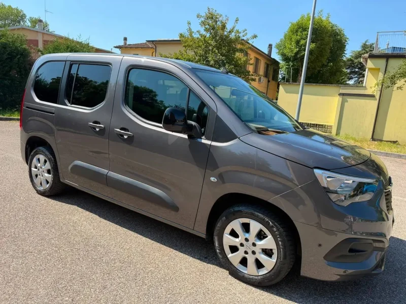Opel Combo 1.5 - NEOP. - 12 MESI DI GARANZIA - — foto 2