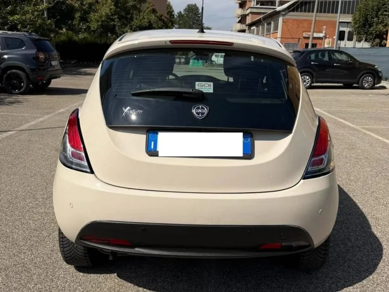 Lancia Ypsilon 1.2 Gpl - NEOPATENTATI - 12 MESI DI GARANZIA - — foto 3