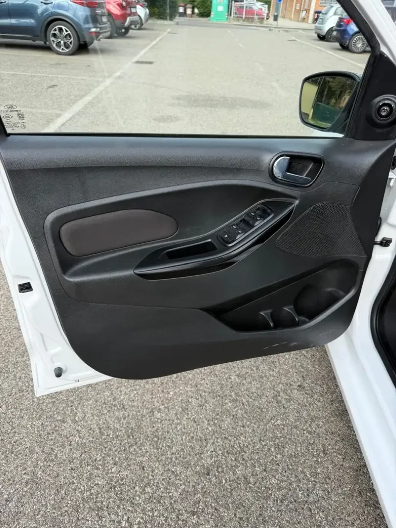 Ford Ka 1.2 - NEOPATENTATI - 12 MESI DI GARANZIA - — foto 6