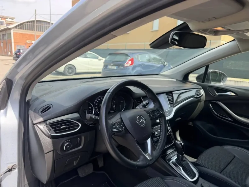 Opel Astra Sports Tourer 1.5 dci - NEOP. - NAV. - 12 MESI DI GARANZIA - — foto 7