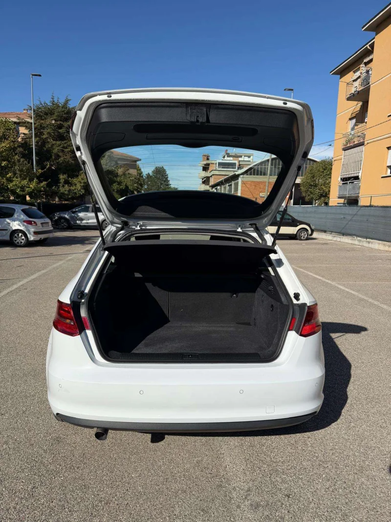 Audi A3 Sportback 1.6 TDI - NEOP. - NAV. - 12 MESI DI GARANZIA - — foto 5