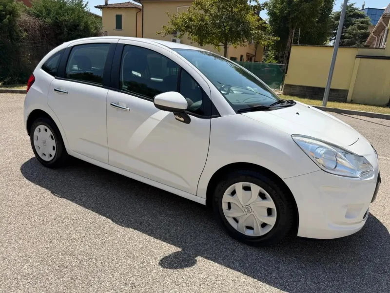 Citroen C3 1.2 - NEOPATENTATI - 12 MESI DI GARANZIA - — foto 2