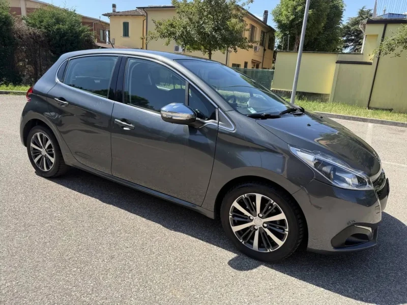 Peugeot 208 1.2 Gpl - NEOP. - NAV. - 12 MESI DI GARANZIA - — foto 2