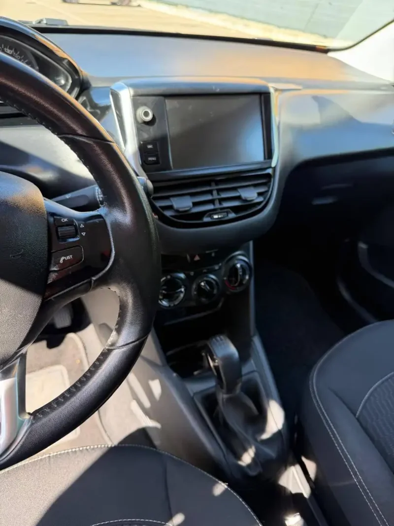 Peugeot 208 1.2 GPL - NEOPATENTATI - 12 MESI DI GARANZIA - — foto 8