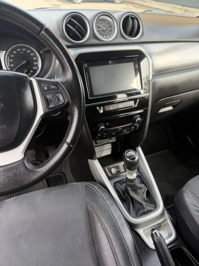 Suzuki Vitara 1.6 - NEOPATENTATI - 12 MESI DI GARANZIA - — foto 8
