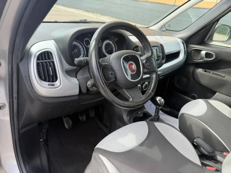 Fiat 500L 1.3 MJT - NEOPATENTATI - OTTIME CONDIZIONI - — foto 7