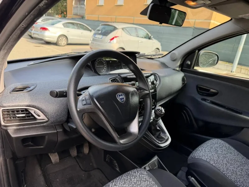 Lancia Ypsilon 1.2 Gpl - NEOPATENTATI - 12 MESI DI GARANZIA - — foto 7