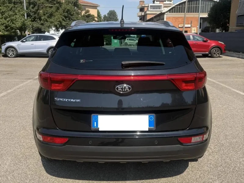 Kia Sportage 1.6 - NEOPATENTATI - 12 MESI DI GARANZIA - — foto 3