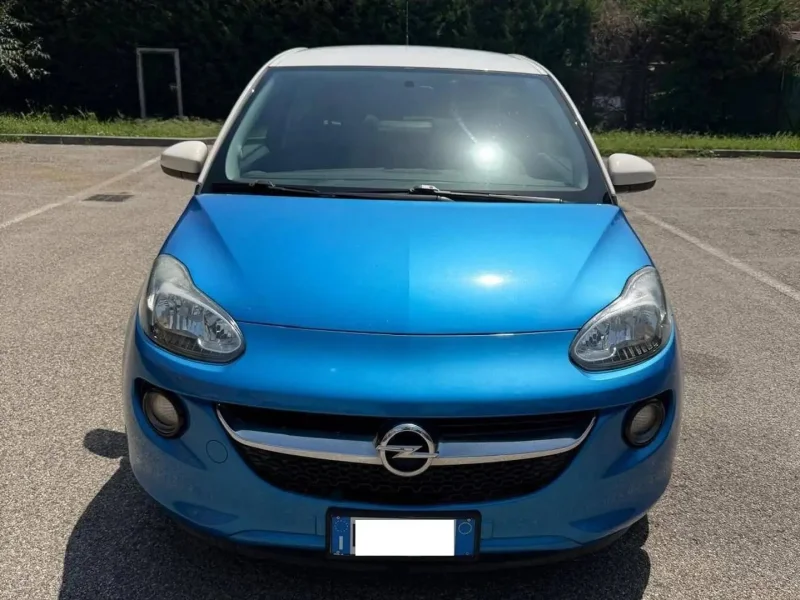 Opel Adam
