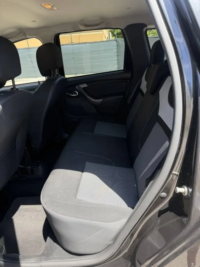 Dacia Duster 1.6 tce Gpl - NAV. - NEOP. - 12 MESI DI GARANZIA - — foto 2