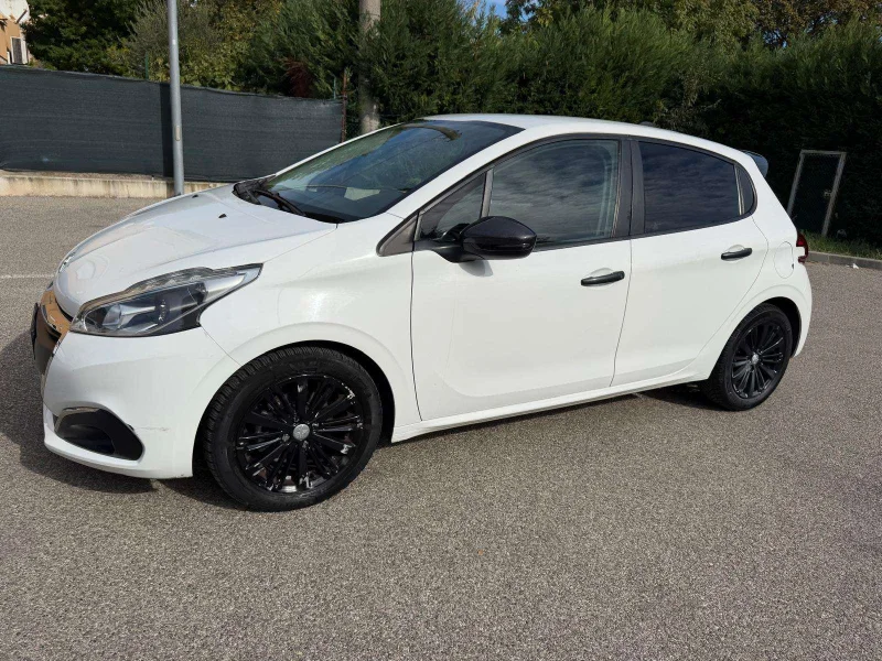 Peugeot 208 1.2 - NEOPATENTATI - 12 MESI DI GARANZIA - — foto 4