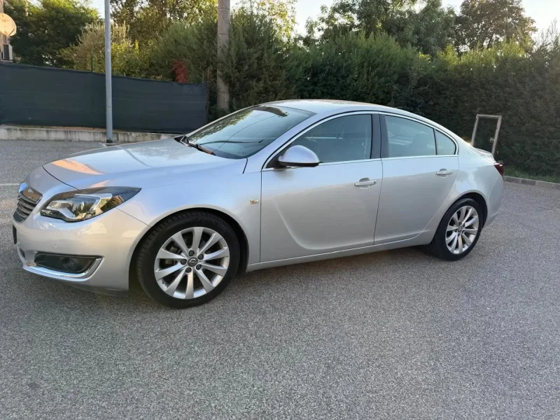 Opel Insignia 2.0 cdti - NAV. - 12 MESI DI GARANZIA - — foto 4
