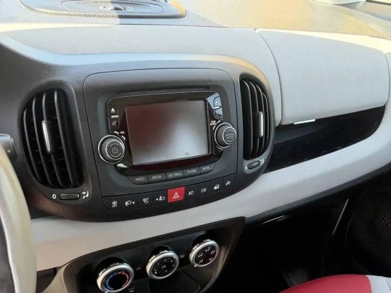 Fiat 500L 1.3 MJT - NEOPATENTATI - 12 MESI DI GARANZIA - — foto 8