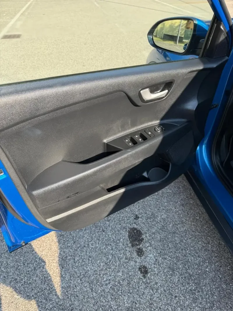 Kia Stonic 1.2 Gpl - NEOPATENTATI - 12 MESI DI GARANZIA - — foto 6