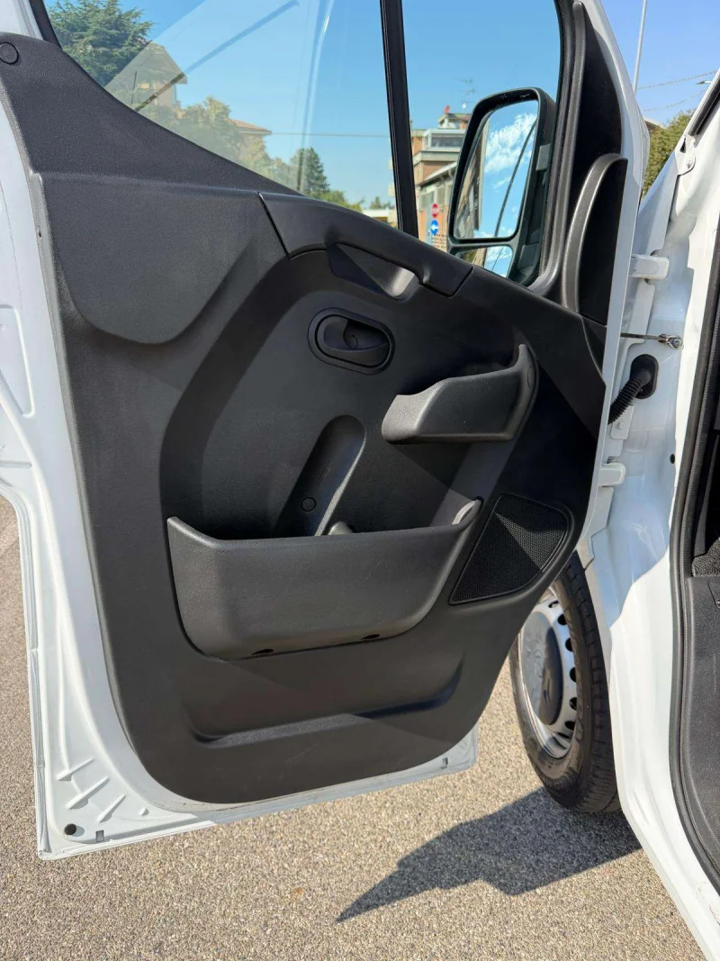Renault Master T35 2.3 dCi/135 - 12 MESI DI GARANZIA - — foto 7