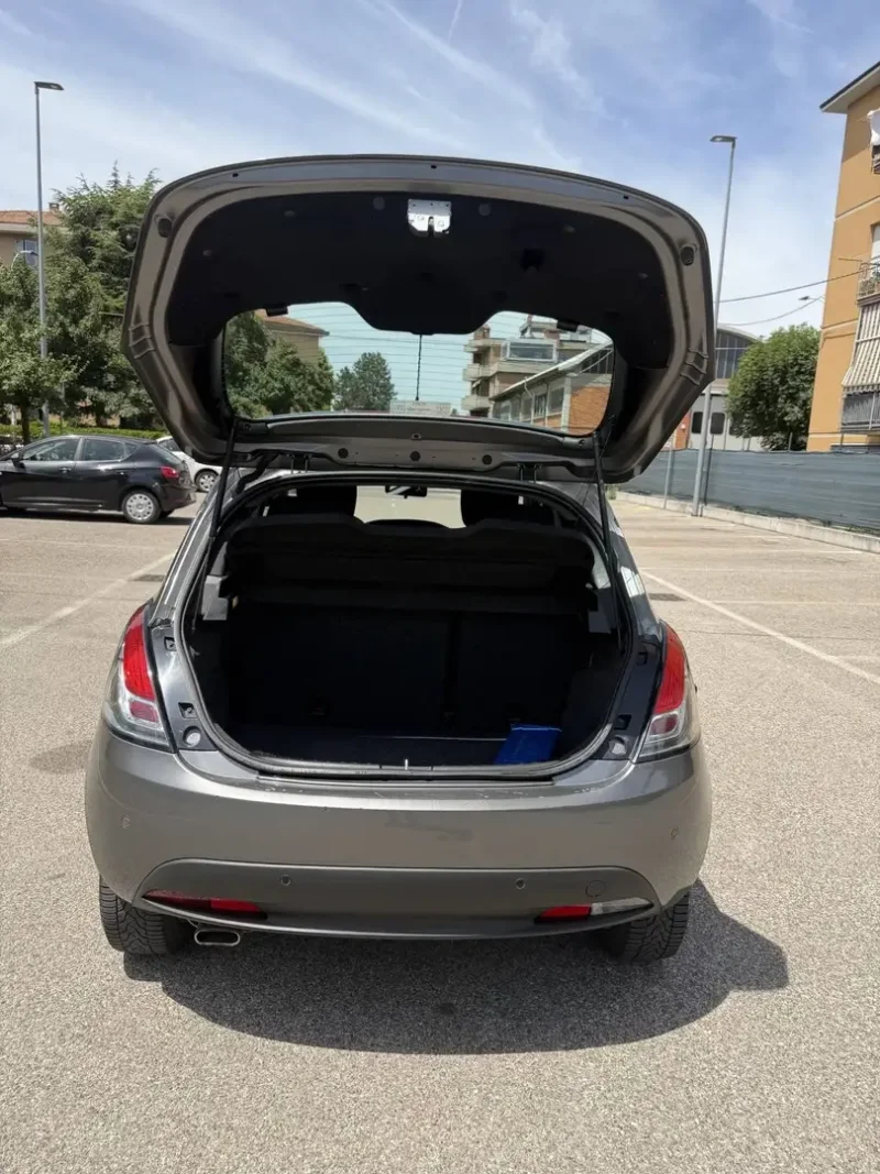 Lancia Ypsilon 1.2 Gpl - NEOP. - 12 MESI DI GARANZIA - — foto 5