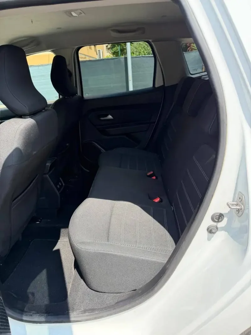 Dacia Duster 1.0 tce Gpl - NAV. - NEOP. - 12 MESI DI GARANZIA - — foto 10