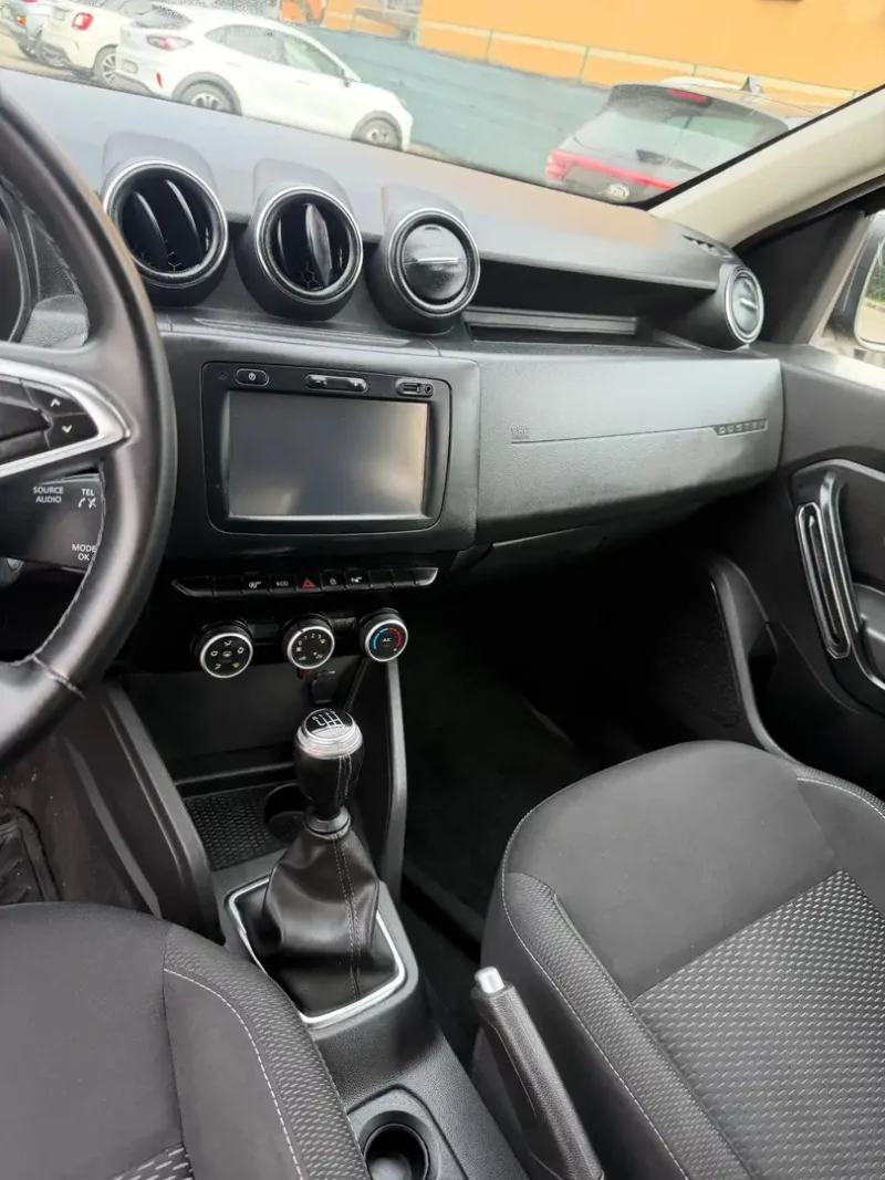 Dacia Duster II 2018 1.5 dci - NEOP. - NAV. - 12 MESI DI GARANZIA - — foto 8
