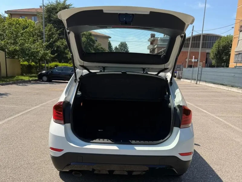 BMW X1 2.0 xdrive - AUT. - 4X4 - NAV. - 12 MESI DI GARANZIA - — foto 5