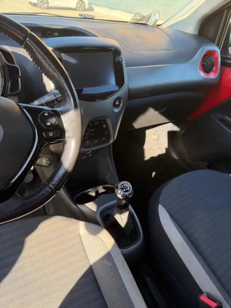 Toyota Aygo II 2018 5p 1.0 - NEOPATENTATI - 12 MESI DI GARANZIA - — foto 8