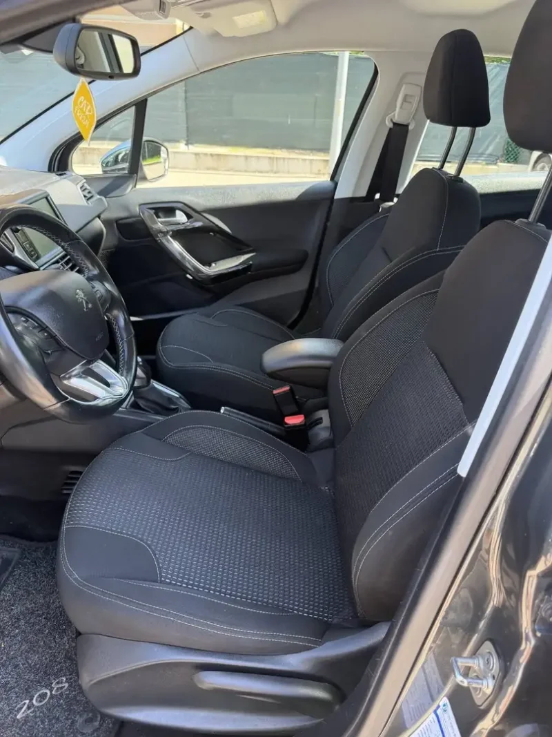 Peugeot 208 1.2 Gpl - NEOP. - NAV. - 12 MESI DI GARANZIA - — foto 9