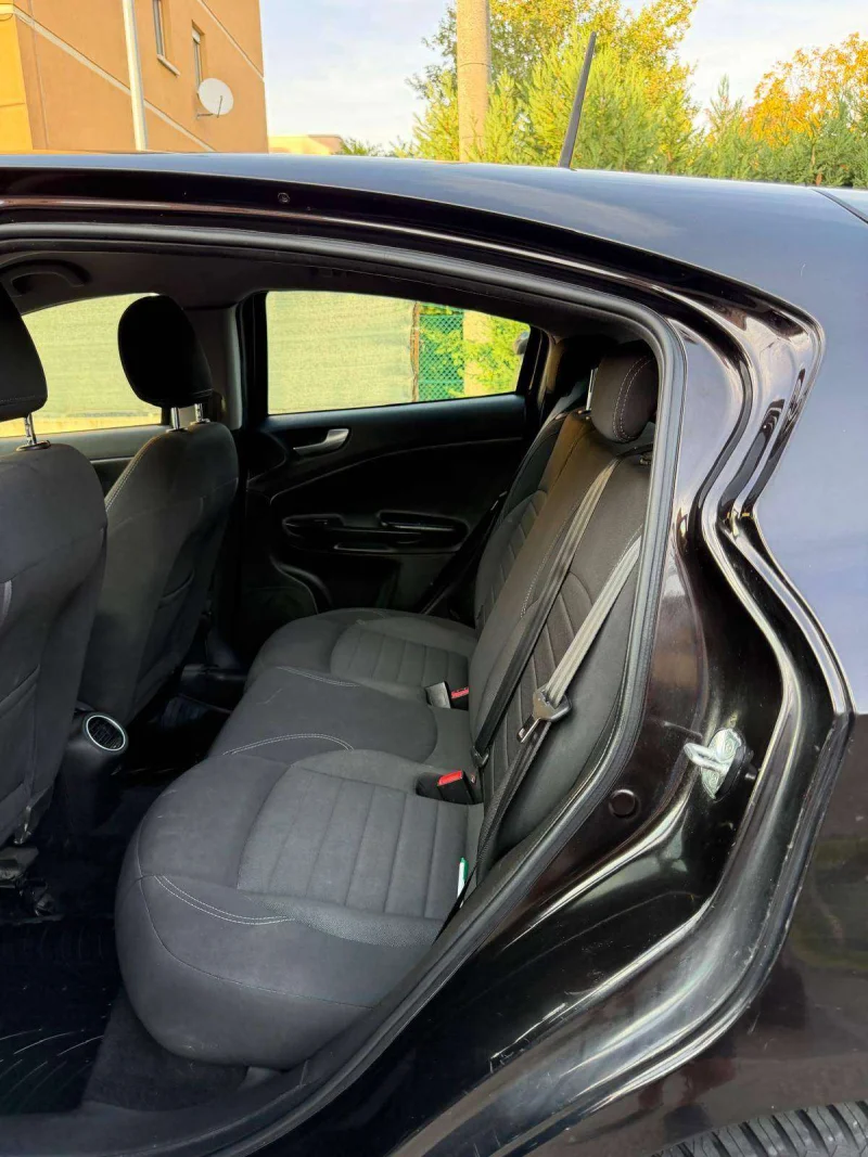 Alfa Romeo Giulietta 1.6 JTDM - NEOPATENTATI - 12 MESI DI GARANZIA - — foto 10