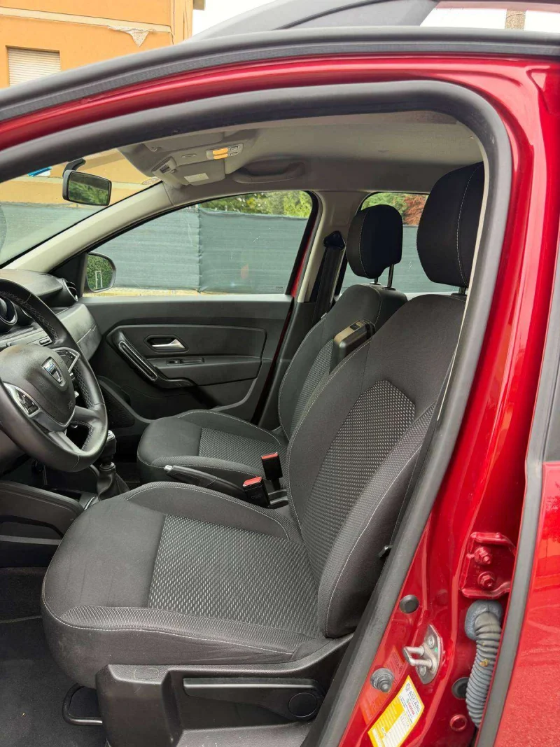 Dacia Duster 1.0 tce Gpl - NAV. - NEOP. - 12 MESI DI GARANZIA - — foto 9
