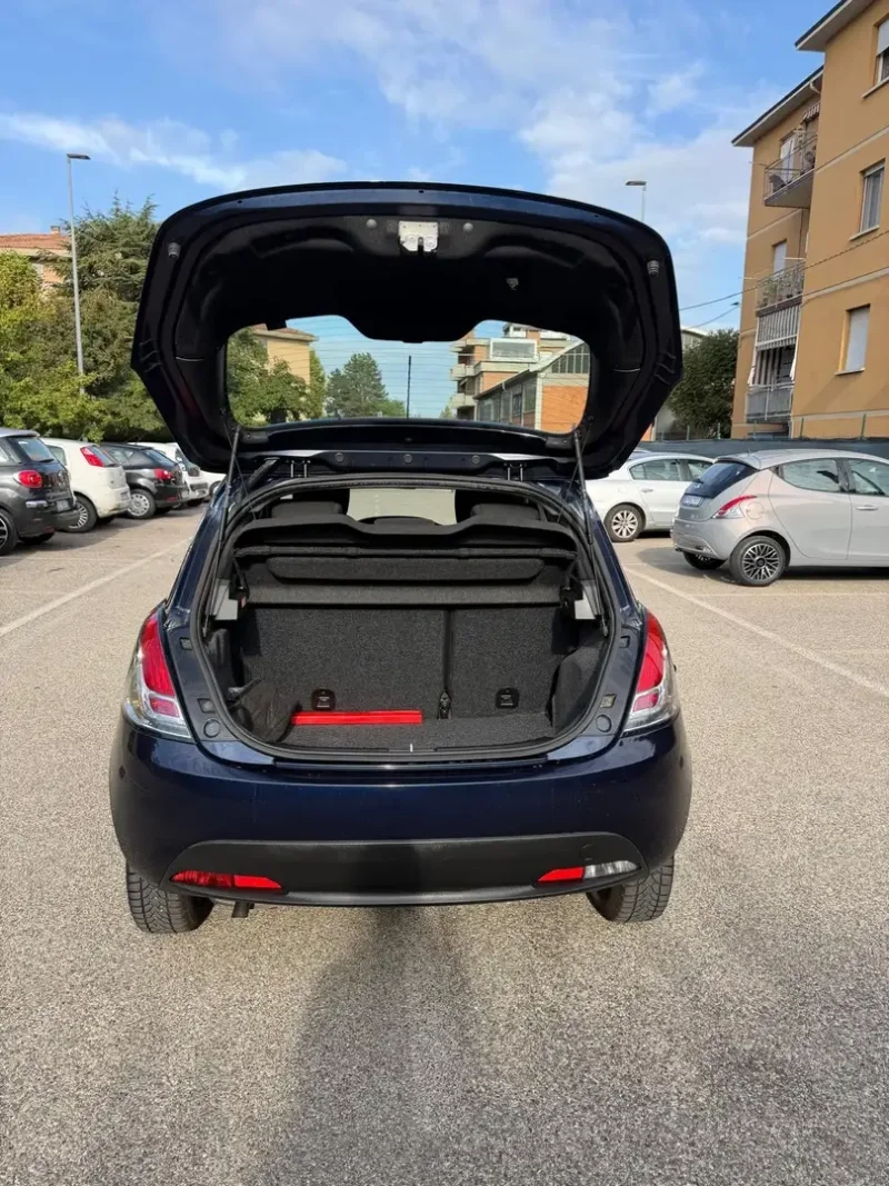 Lancia Ypsilon 1.2 Gpl - NEOPATENTATI - 12 MESI DI GARANZIA - — foto 5